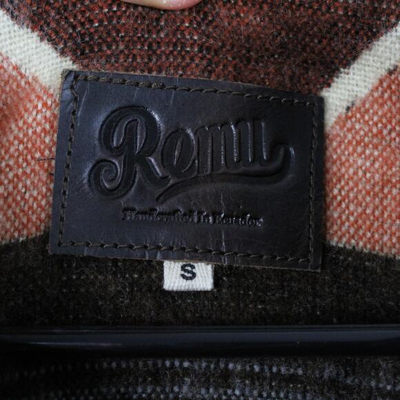 Remu Apparel Jacket Men Small Peguche Wool Aztec Geometric Warm Cozy Western - Picture 11 of 15